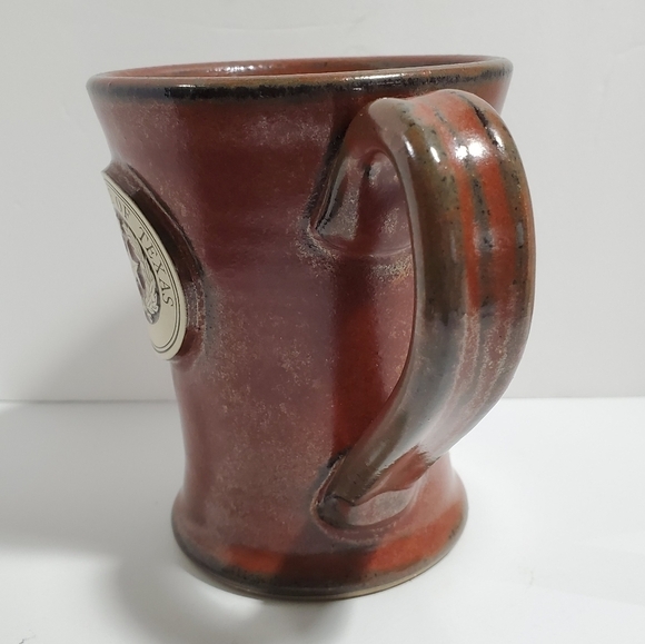 Sunset Hill Hand thrown Stoneware Texas Seal coffee mug Maroon - Picture 4 of 12